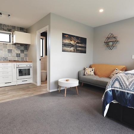The Tui Studio - Te Anau Holiday Studio Bagian luar foto