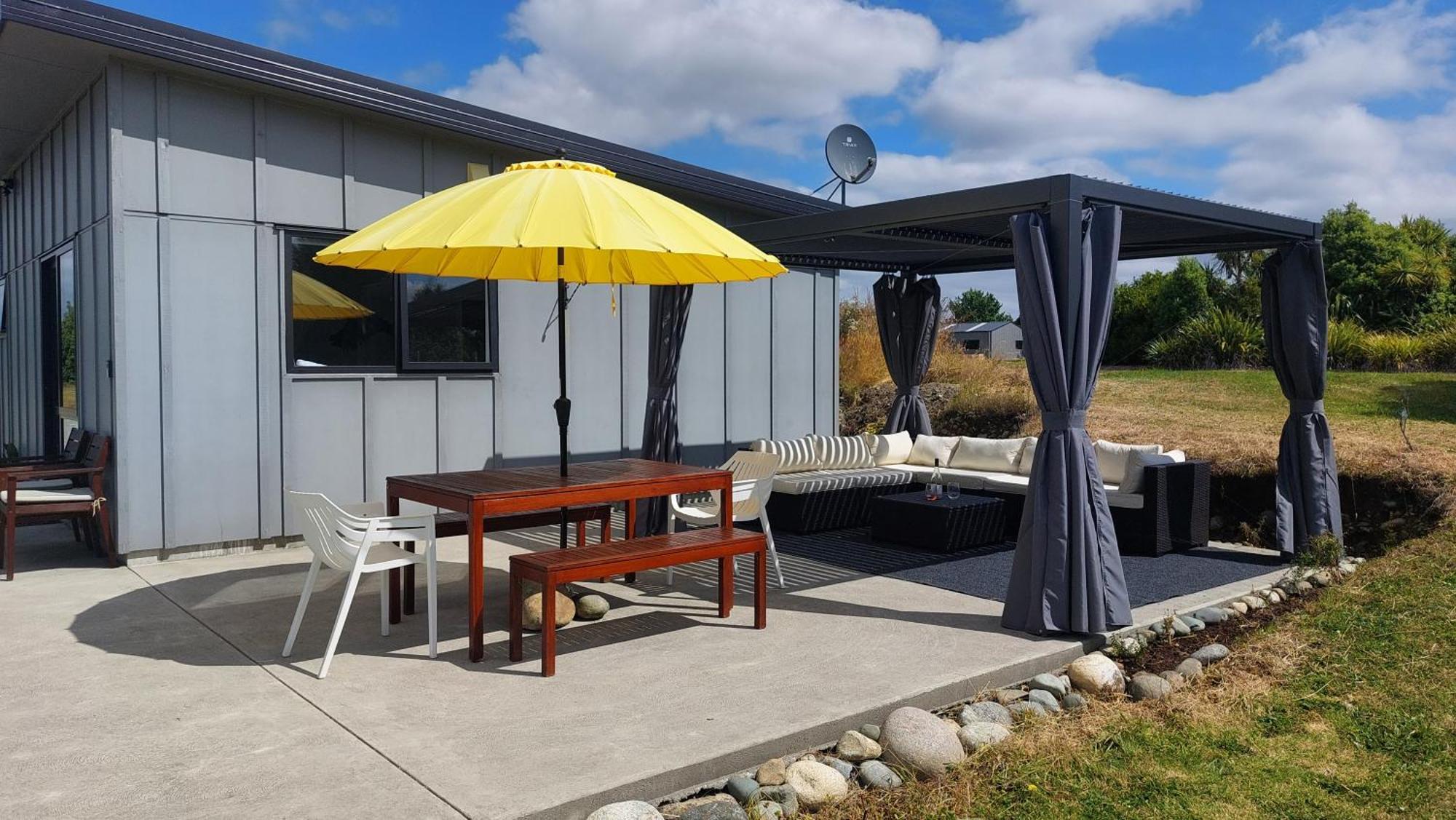 The Tui Studio - Te Anau Holiday Studio Bagian luar foto