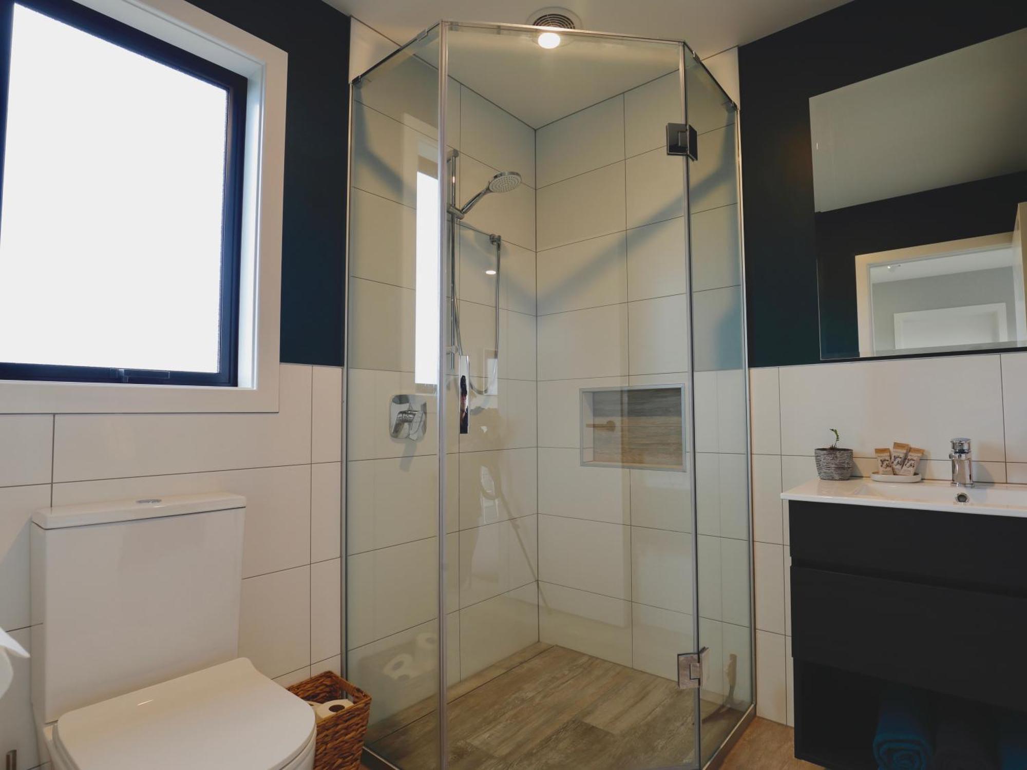 The Tui Studio - Te Anau Holiday Studio Bagian luar foto