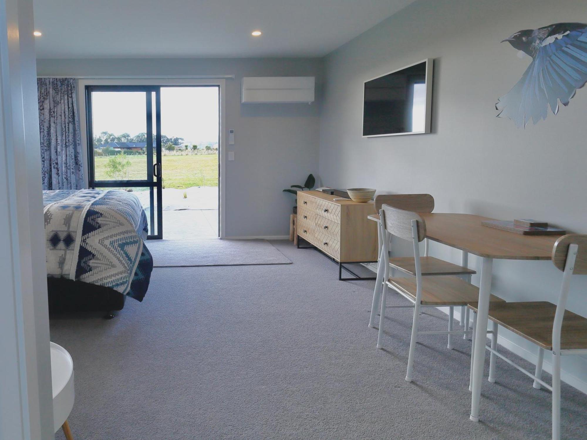 The Tui Studio - Te Anau Holiday Studio Bagian luar foto
